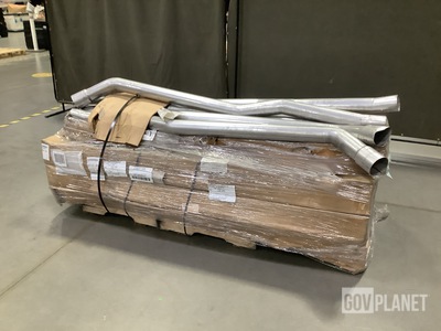 (16) Navistar Defense 3824410C3L Exhaust Pipes