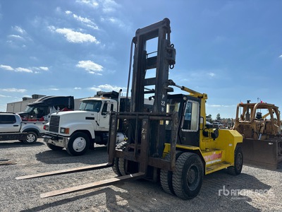 Taylor TE250M 34600 lb Pneumatic Tire Forklift