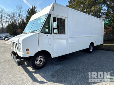 2006 Ford E-350 4x2 Samochód dostawczy (Inoperable)