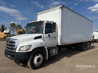 2016 Hino 268 4x2 Moving Van Truck
