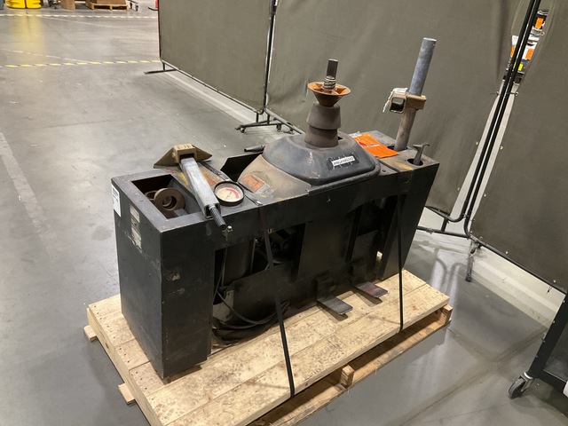 Hennessy Industries 8560680601 Pneumatic Tire Mounter & Demounter