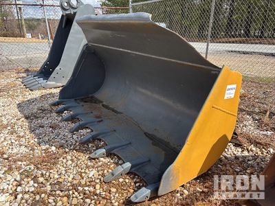 92 in Crawler Loader Bucket