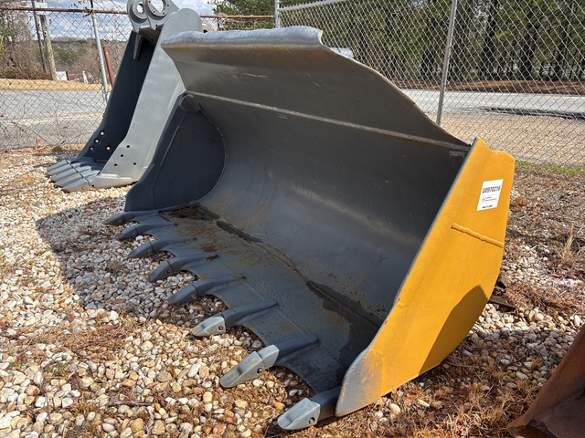 92 in Crawler Loader Bucket