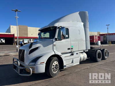 2020 Volvo VNR 6x4 T/A Sleeper Truck Tractor