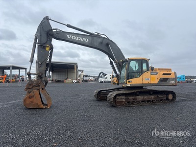 2013 Volvo EC300DL Tracked Excavator