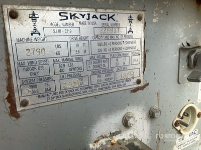 1999 Skyjack SJ3219 Scissor Lift