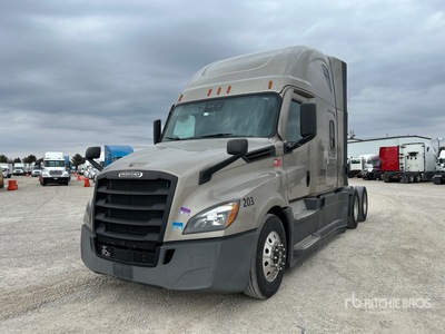2021 Frightliner Cascadia 126 6x4 T/A Sleeper Truck Tractor
