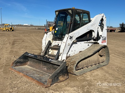 2008 Bobcat T300 Compact Track Loader