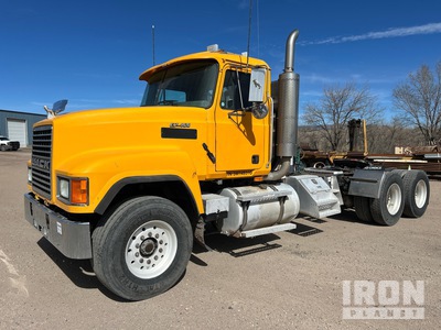 2003 Mack CH613 6x4 T/A Sleeper Truck Tractor