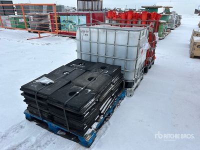 Quantity of (245) Delineator Pads