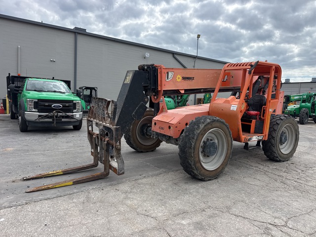 2017 SkyTrak 6042 Telehandler