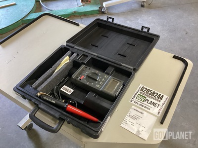 Fluke 27/FM Multimeter