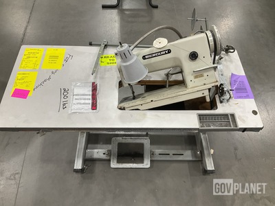 Mercury Industrial Sewing Machine w/Stand