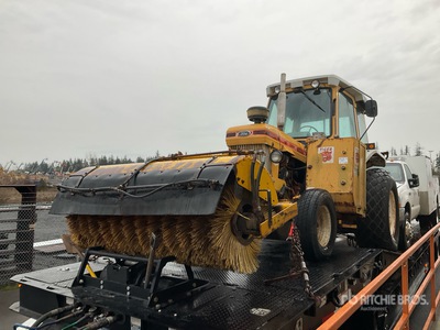 1987 Ford 6610 Broom Tractor