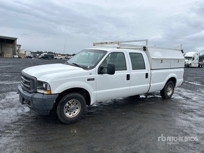 2004 Ford F-350 XL 4x2 Crew Cab Pickup