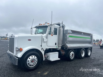 2007 Peterbilt 378 8x4 4-Achs Kipper-Lkw