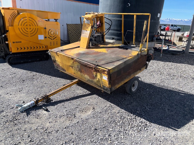 International KM 4-48 72 in x 96 in Asphalt Infrared Heater