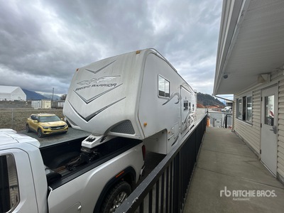 2008 Weekend Warrier Toy Hauler Travel Trailer