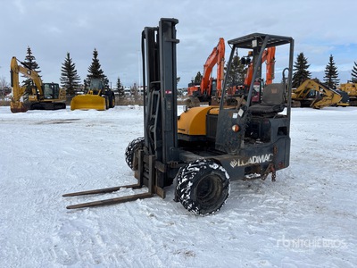 2017 Loadmac 825 2500 kg 3x3 Truck Mounted Forklift