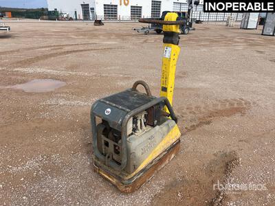 2022 Wacker Neuson DPU4545 Plaque Vibrante Vibratory Plate Compactor (Inoperable)