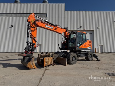 2021 Doosan DX165 Pelle Sur Pneus Wheel Excavator
