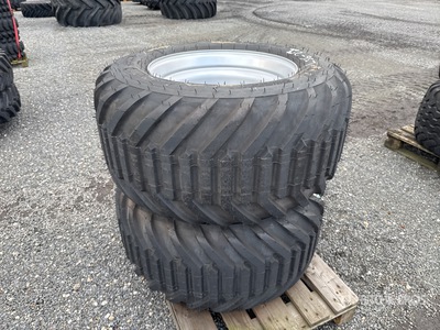 Quantity of (2) BKT 500/45-22.5 Wheels (Unused)