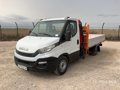 2017 Palfinger PC1500 Straight Boom on 2017 Iveco 35S14N 4x2 Pritschenwagen mit Kran