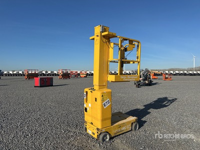 2013 Genie GRC-12 Vertical Mast Lift