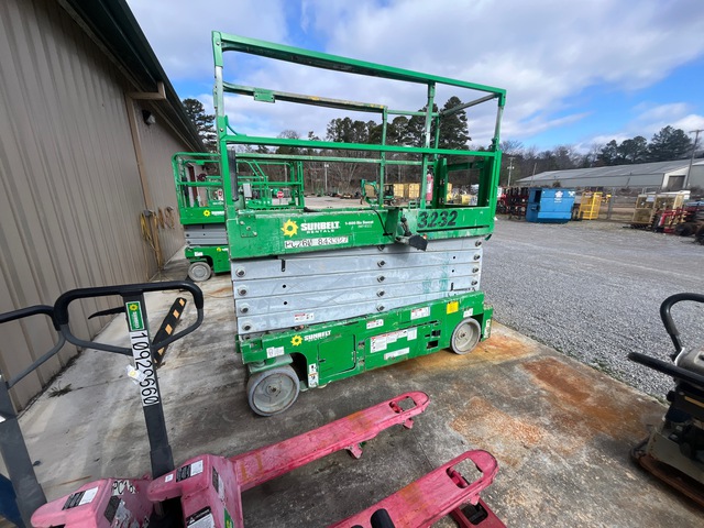 2016 Genie GS3232 Electric Scissor Lift (Inoperable)