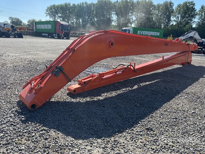 2025 18 M Long Reach Boom & Stick w/ Excavator Bucket - Fits Hitachi ZX200 & ZX210 (Unused)