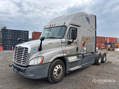 2015 Freightliner Cascadia 125 6x4 T/A Sleeper Truck Tractor