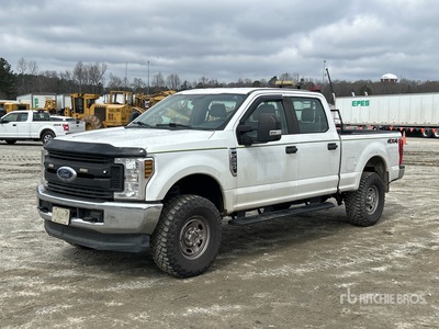 2018 Ford F-250XL XL 4x4 Crew Cab Pickup