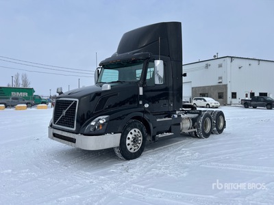 2017 Volvo VNL64300 6x4 T/A Day Cab Truck Tractor