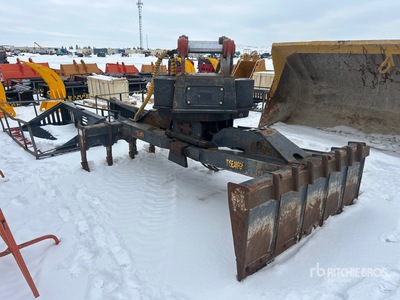 Tysea MFG 108 in Excavator Grapple
