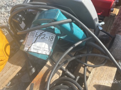 2010 Makita 5800BR Circular Saw