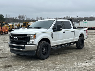 2022 Ford F-250 XL 4x4 Crew Cab Pickup