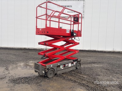 2016 Haulotte COMPACT8 Electric Scissor Lift