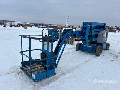 2015 Genie Z-40/23N RJ 2WD Electric Articulating Boom Lift