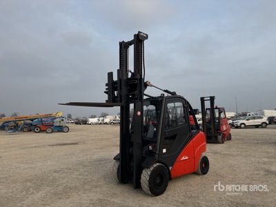 2006 Linde H35 Forklift