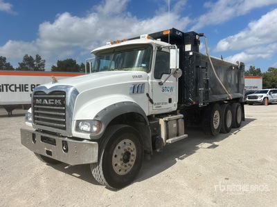 2023 Mack GR84F 8x4 Camion à benne basculante Tridem