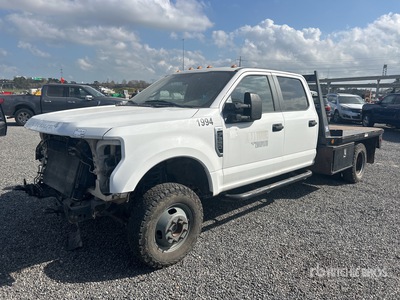 2019 Ford F-350 XL 4x4 Crew Cab Camión Caja Abierta