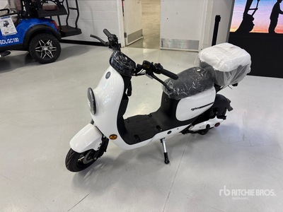 2025 GIO Supra G2000 Electric Scooter