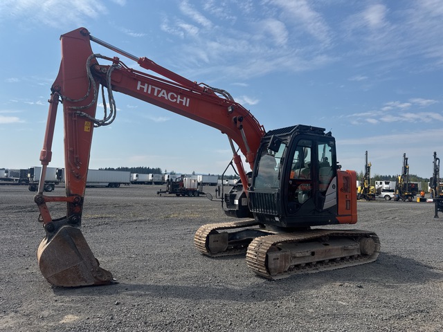2020 Hitachi ZX135USK-6 Tracked Excavator