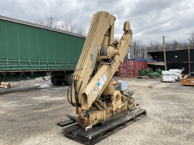 Hiab 8108 Truck Mounted Boom Hiab 8108 Truck Mounted Boom