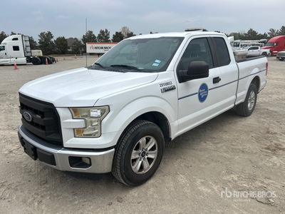 2015 Ford F-150 XL 4x2 Extended Cab Pickup