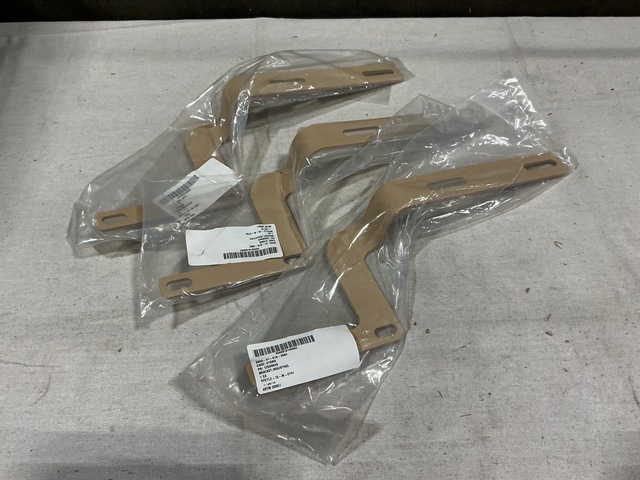 (47) BAE Systems 12539049 Mounting Brackets