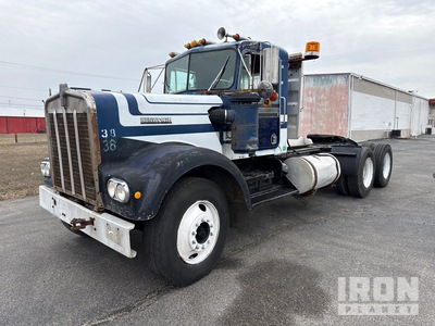 2014 (unverified) Kenworth W900A 6x4 T/A Day Cab Truck Tractor