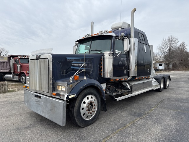 1997 Western Star 4900E 6x4 T/A Sleeper Truck Tractor