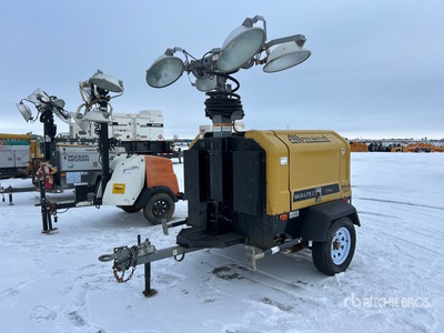 2015 Allmand 20 kW を見 Light Tower