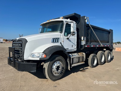 2015 Mack GU713 Wywrotka Tri/A